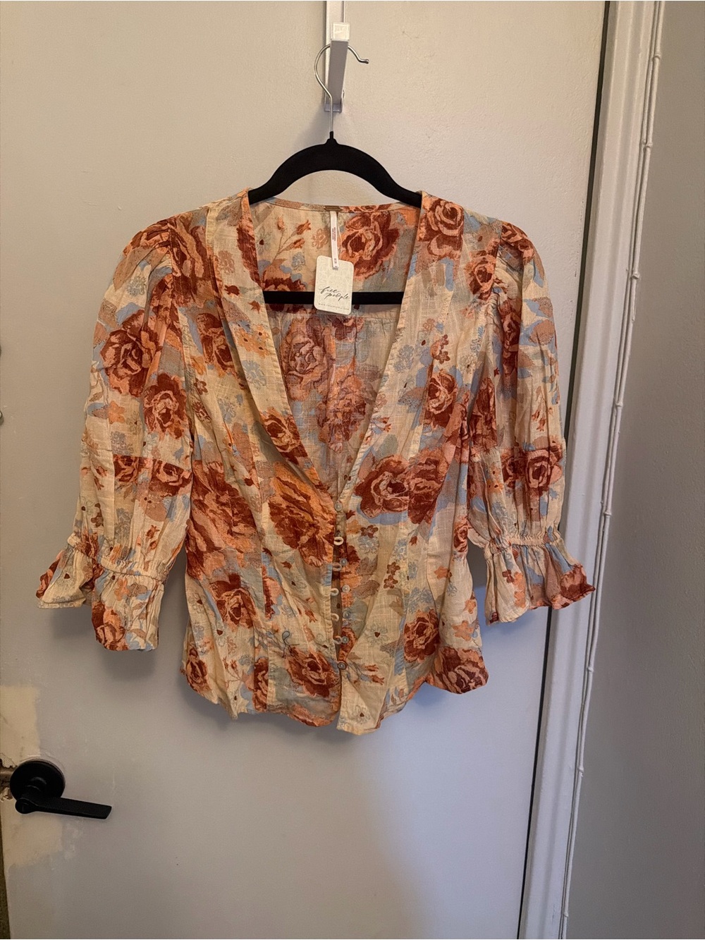 Anthropologie Cream Floral Button-Front Blouse with Rust Roses